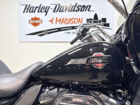 2023 FLTRK Harley-Davidson® Road Glide® Limited Vivid Black - Chrome Finish thumb 2