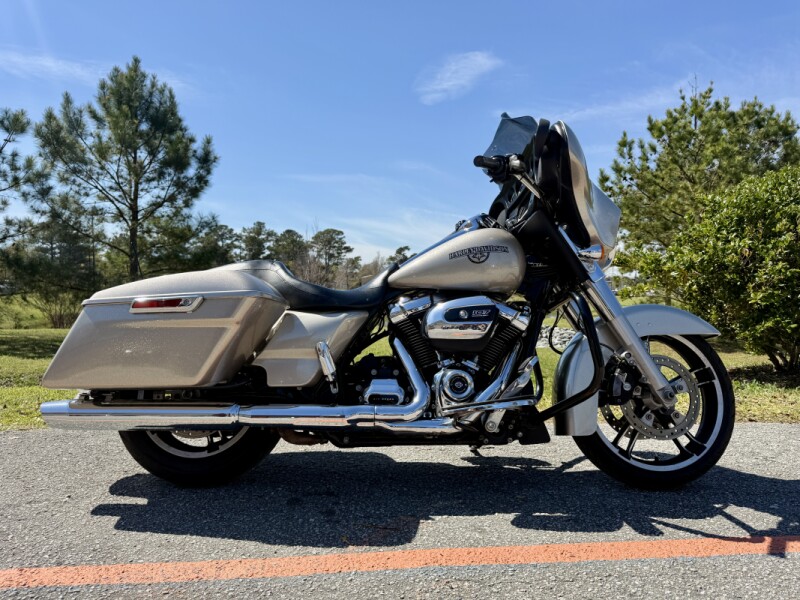 2018 Harley-Davidson® Street Glide® FLHX