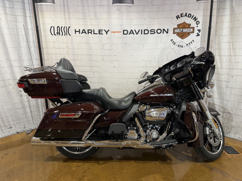 2022 Harley-Davidson® Ultra Limited FLHTK 607266 Midnight Crimson/Vivid Black