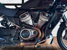 2022 Harley-Davidson® Pan America™ 1250 Special  thumb 1