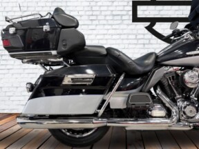 2012 Harley-Davidson® Electra Glide® Ultra Limited thumb 0