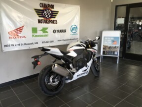 CBR1000RR thumb 0
