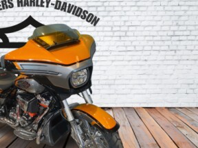 2026 Harley-Davidson® CVO Street Glide thumb 2
