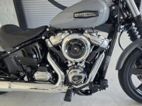 2026 Harley-Davidson® Street Bob® thumb 1