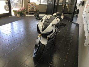 CBR1000RR thumb 3