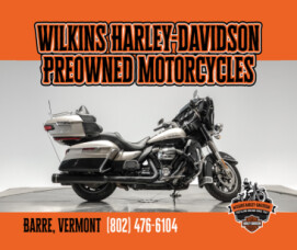2018 Harley-Davidson FLHTK Ultra Limited in Silver Fortune and Black Tempest with 8,166 miles thumb 2