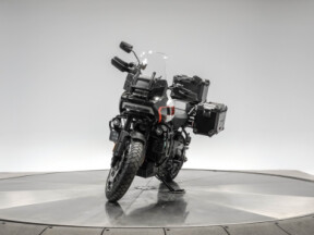 2026 Harley-Davidson RA1250L Pan America 1250 Limited in White Onyx Pearl with 10 miles thumb 0