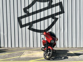 2024 Harley-Davidson® Street Glide® Whiskey Fire thumb 3