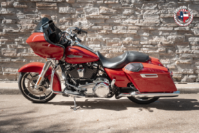 FLTRX 2023 Road Glide® thumb 3