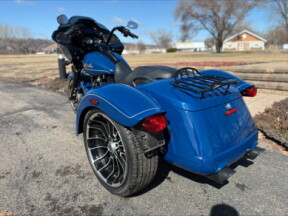 2023 Harley-Davidson® Road Glide® 3 Bright Billiard Blue thumb 0