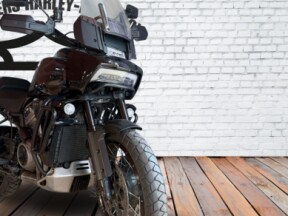 2022 Harley-Davidson® Pan America™ 1250 Special  thumb 2