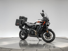 2026 Harley-Davidson RA1250L Pan America 1250 Limited in White Onyx Pearl with 10 miles thumb 2