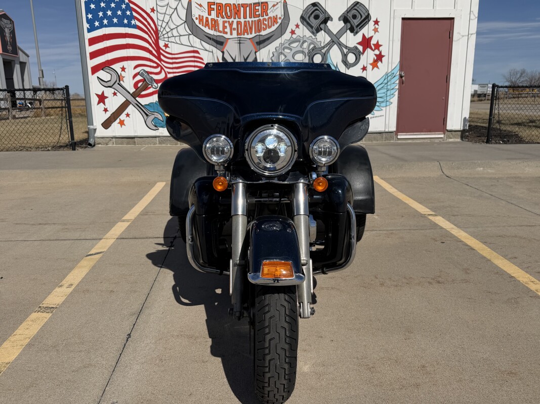 FLHTCUTG 2013 Tri Glide™ Ultra Classic®, photo 7