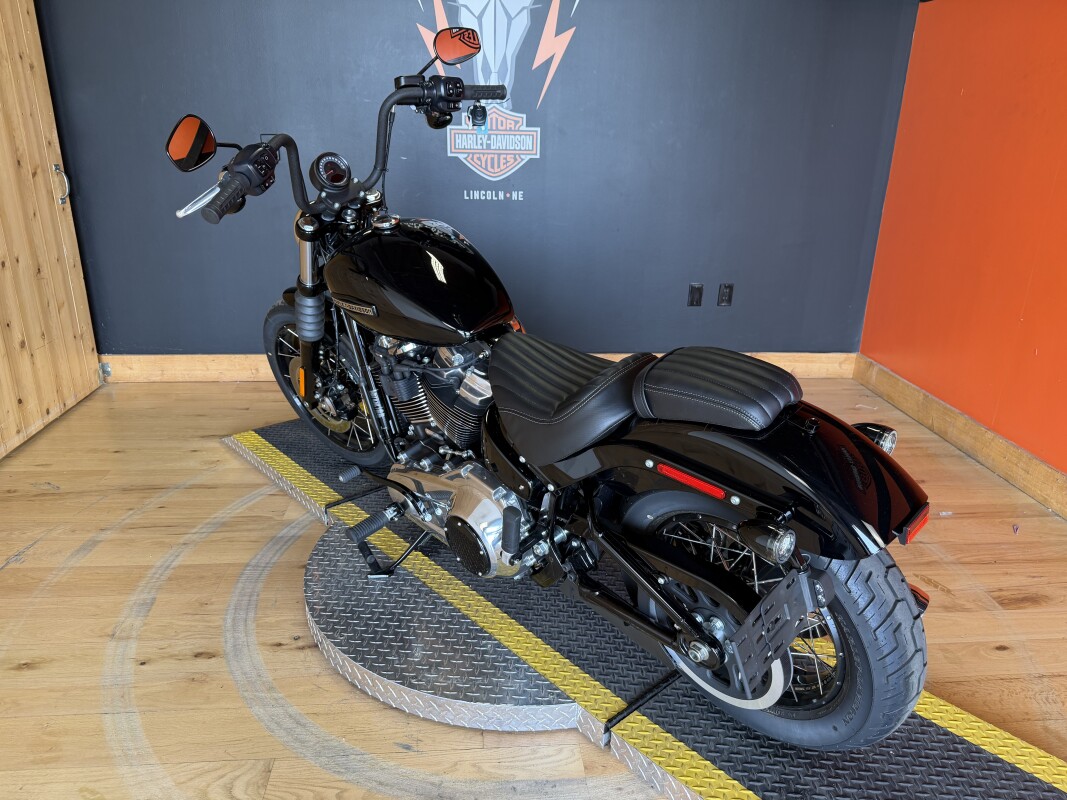 FXBB 2025 Street Bob™, photo 6