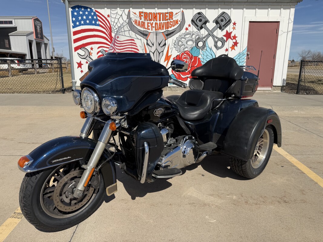 FLHTCUTG 2013 Tri Glide™ Ultra Classic®, photo 6