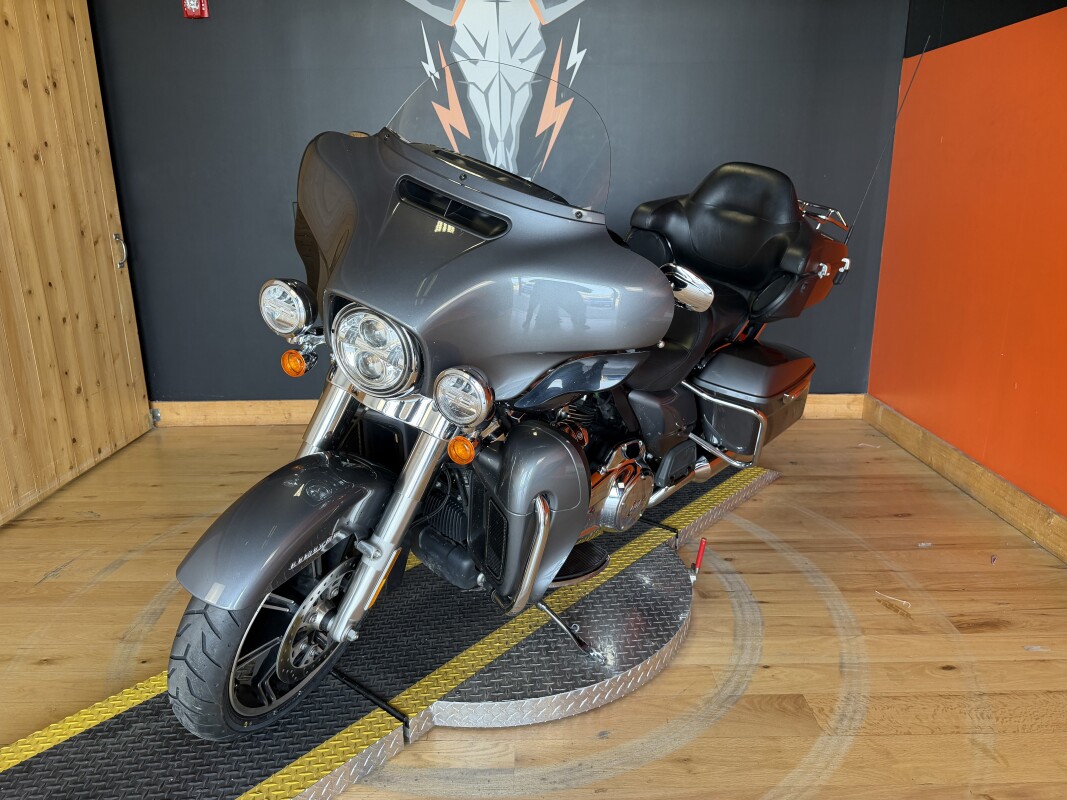 FLHTK 2022 Ultra Limited, photo 8
