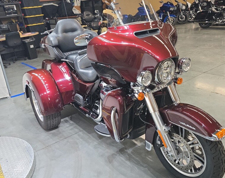 FLHTCUTG 2019 Tri Glide® Ultra