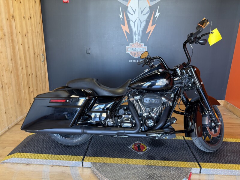 FLHRXS 2025 Road King™ Special