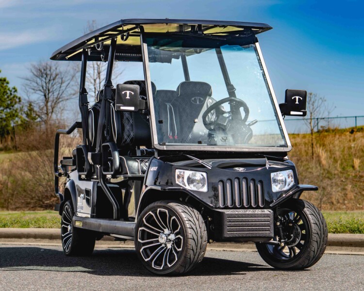 2022 E4 SS SALOON