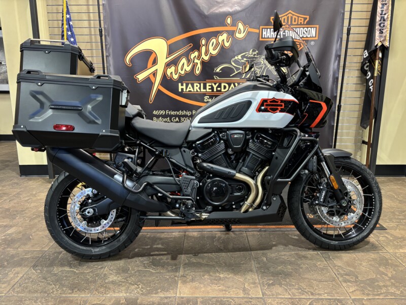 2026 Harley-Davidson® Pan America 1250 Limited White Onyx Pearl