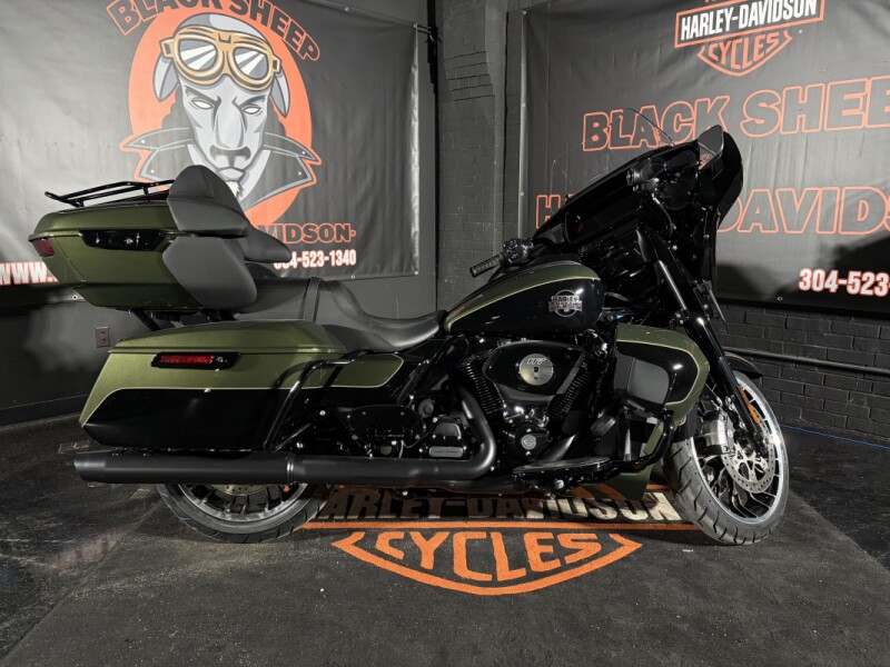 2026 Harley-Davidson® Street Glide Limited FLHXL
