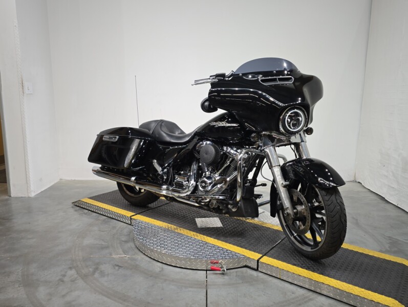 FLHX 2020 Street Glide®