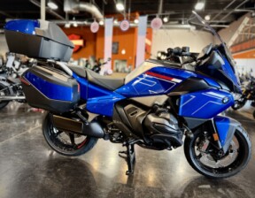 2026 BMW Motorrad R 1300 RT Racing Blue Metallic thumb 3