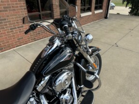 2012 Harley-Davidson Heritage Softail Classic FLSTC thumb 0