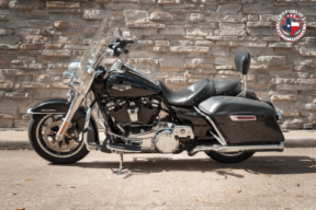 FLHR 2019 Road King® thumb 3