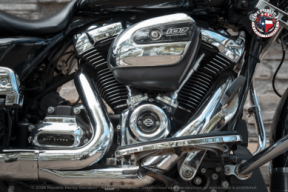 FLHR 2019 Road King® thumb 2
