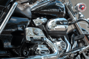 FLHR 2019 Road King® thumb 1