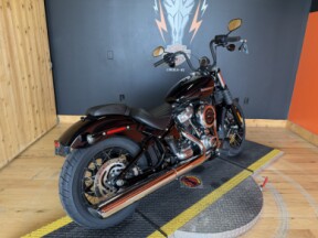 FXBB 2025 Street Bob™ thumb 1