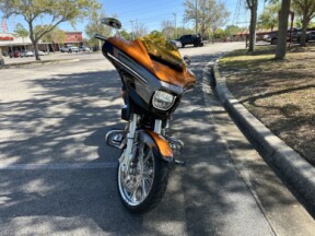 2026 Harley-Davidson® CVO Street Glide thumb 2