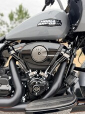 2026 Harley-Davidson® Road Glide™ FLTRX thumb 0