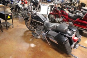 2003 Harley-Davidson® Road King® Classic VIVID BLACK thumb 1
