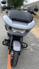 2026 Harley-Davidson® Road Glide™ FLTRX thumb 3