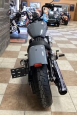 2026 Harley-Davidson® Street Bob® Dark Billiard Gray Chrome Cast Wheels thumb 0