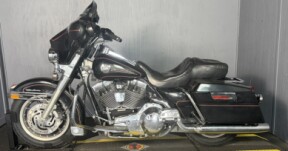 2000 Harley-Davidson® Electra Glide® Ultra Classic® FLHTCUI VIVID BLACK W/STRIPE thumb 2
