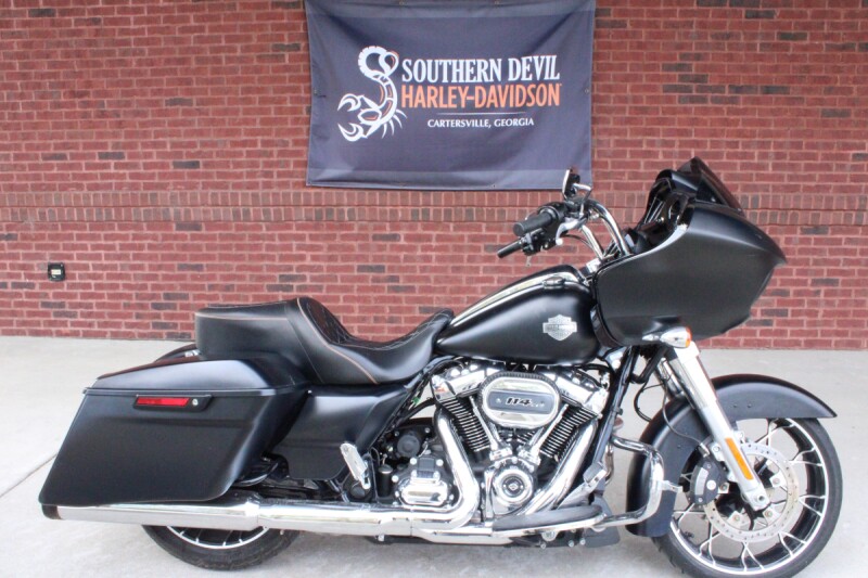 2022 Harley-Davidson® Road Glide® Special Black Denim
