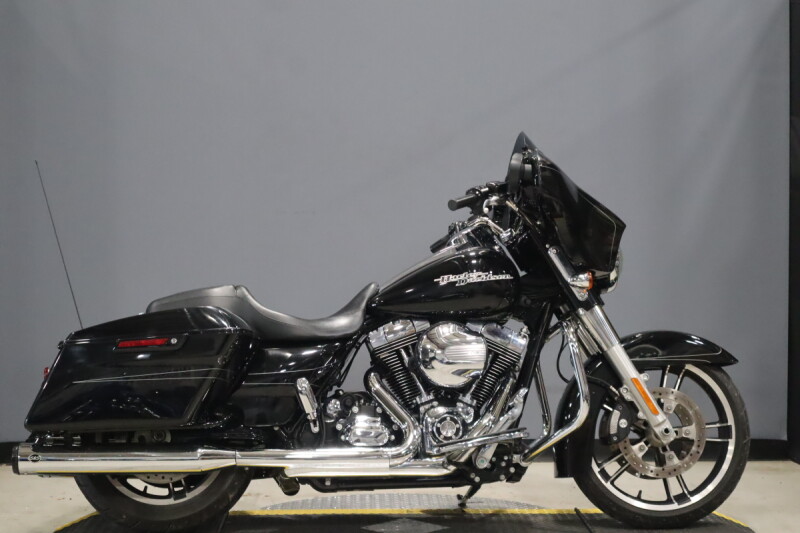 2016 Harley-Davidson® Street Glide® Special FLHXS