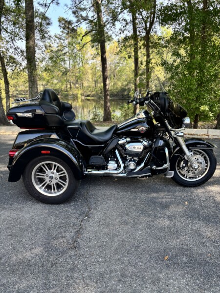 FLHTCUTG 2022 Tri Glide® Ultra