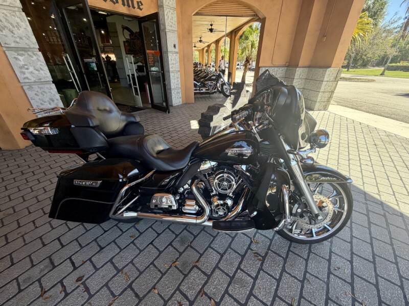 FLHTCU 2014 Electra Glide® Ultra Classic®
