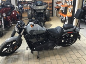 2024 Harley-Davidson® Street Bob® 114 Billiard Gray thumb 1