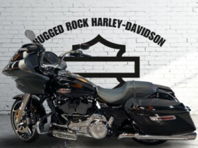 2026 Harley-Davidson® Road Glide® Vivid Black Chrome Trim thumb 3