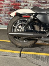 Harley-Davidson® Iron 883™ 2018 XL 883N BNVL SALT DENIM thumb 0