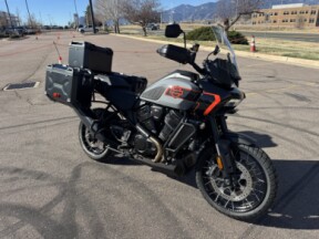 2026 Harley-Davidson® Pan America 1250 Limited thumb 3