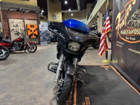2026 Harley-Davidson® Street Glide® Midnight Ember Chrome Trim thumb 2