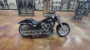 Harley-Davidson® Fat Boy® 2026 FLFB VIVID BLACK