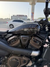 2021 Harley-Davidson® Sportster™ S Vivid Black thumb 3