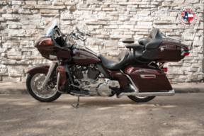 2019 Harley-Davidson® Road Glide® Ultra FLTRU thumb 3